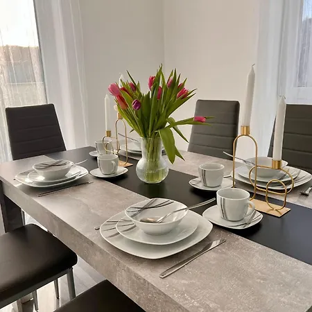 Apartment Ii *